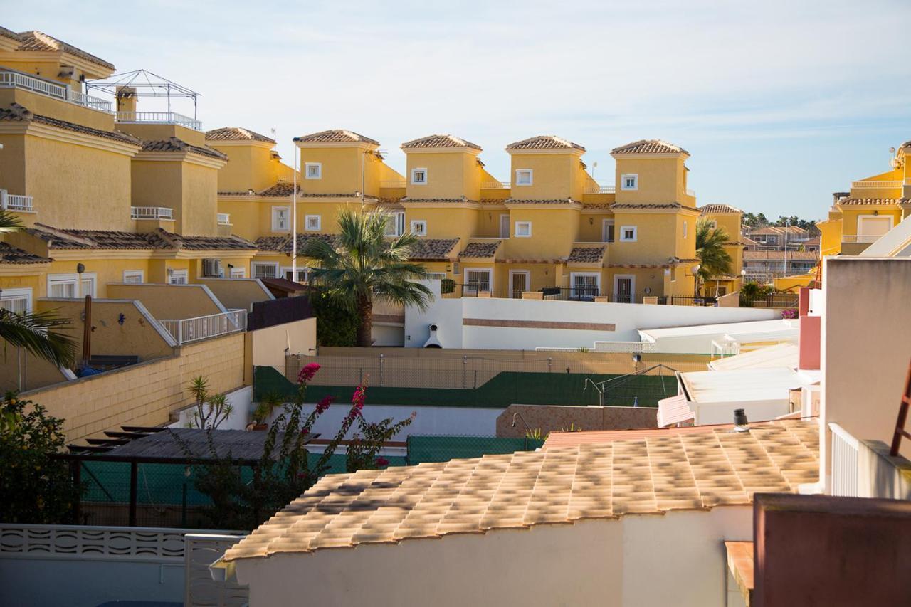 Laguna Salada Hotel Apartamento Torrevieja Exterior photo